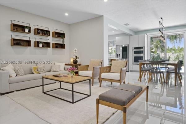 Fairfax Lake, 347 Fairmont Rd, Weston, Florida 33326, image 2