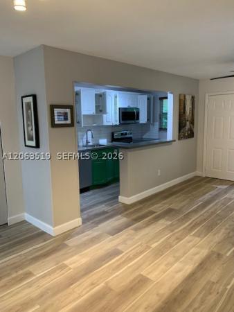5839 SW 74th Ter #201, South Miami, Florida 33143, image 1