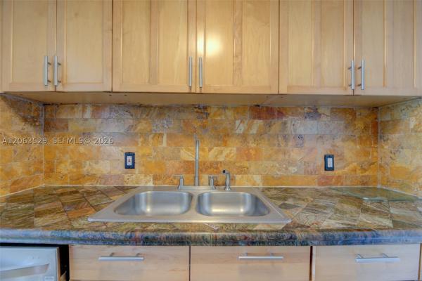 Vecino Del Mar, 2350 NE 135th St #1503, North Miami, Florida 33181, image 1