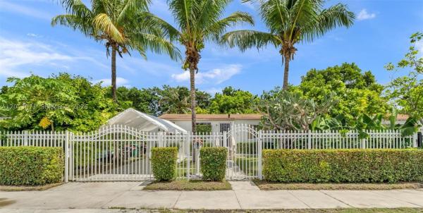 2001 NW 51st St, Unincorporated Dade County, Florida 33142, image 3