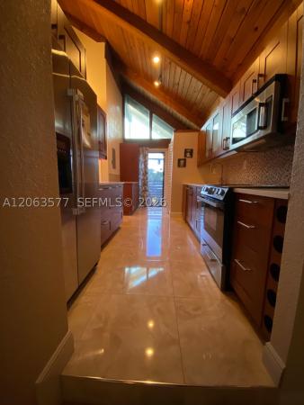 Village Townhouses At Jacaranda, 485 N University Dr #3-6, Plantation, Florida 33324, image 2