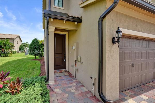 8193 Cinch Way, Lake Worth, Florida 33467, image 2