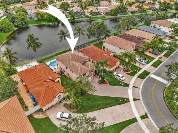 Chapel Cove, 1385 NW 192nd Ter, Pembroke Pines, Florida 33029, image 2
