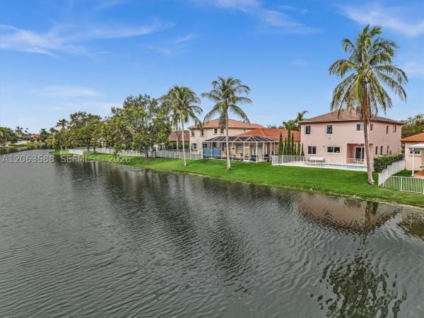 Chapel Cove, 1385 NW 192nd Ter, Pembroke Pines, Florida 33029, image 3