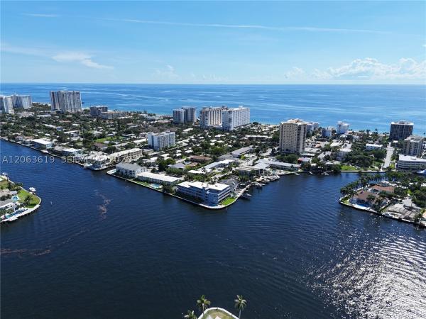 Fairbanks Terrace South, 1201 S Riverside Dr #301, Pompano Beach, Florida 33062, image 2