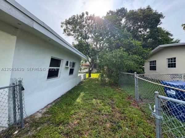 Green Homesites, 18331 NW 2nd Ct, Miami Gardens, Florida 33169, image 1