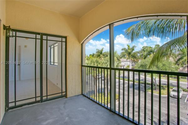 Sarento At San Matera, 2813 Grande Pkwy #301, Palm Beach Gardens, Florida 33410, image 2