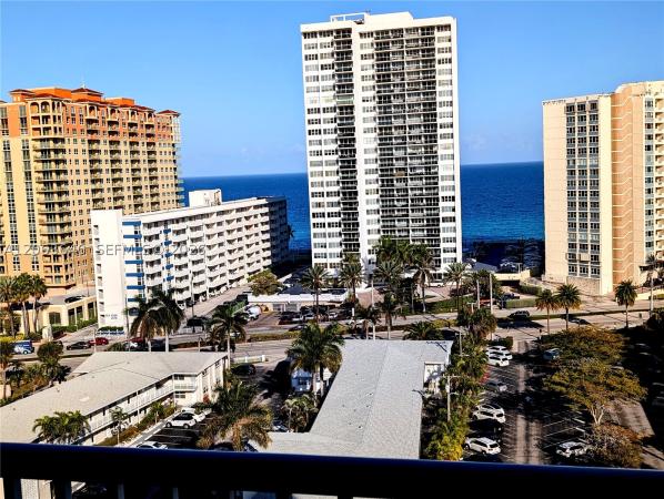 The Clifton, 3161 S Ocean Dr #1405, Hallandale Beach, Florida 33009, image 2