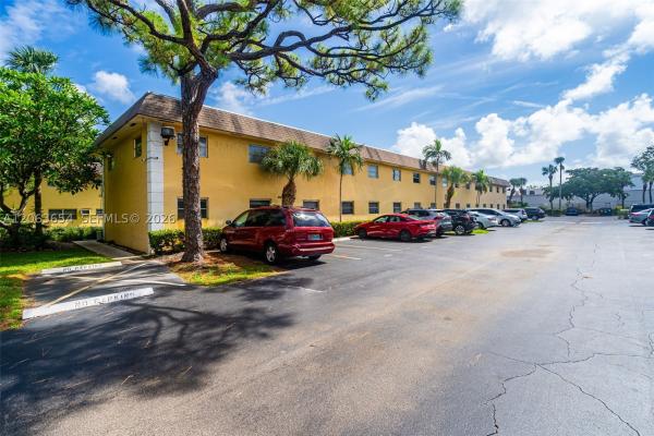 Village Park At Oakland, 5168 NE 6th Ave #416, Oakland Park, Florida 33334, image 3