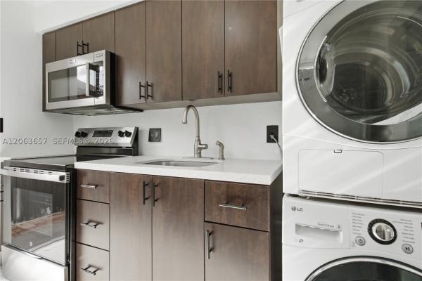 Franklin, 6053 SW 63rd Ter, South Miami, Florida 33143, image 3