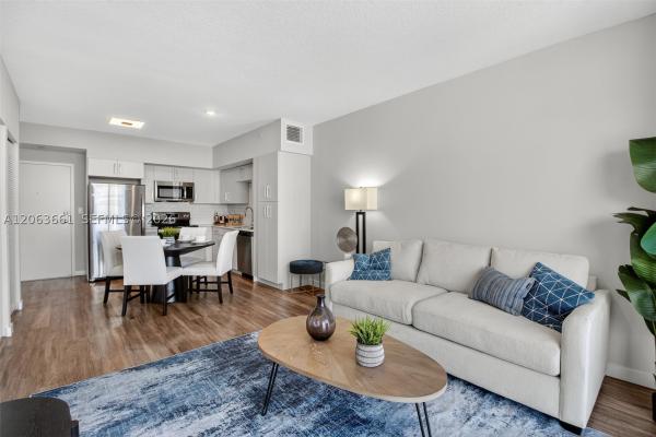 1110 NW 1st St #607, Miami, Florida 33128, image 3