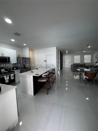 18618 SW 136th Ct, Unincorporated Dade County, Florida 33177, image 3