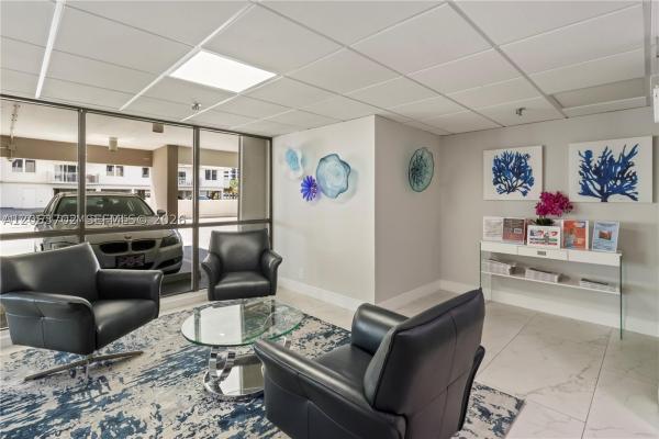 Ambassadors East, 3215 S Ocean Blvd #804, Highland Beach, Florida 33487, image 2
