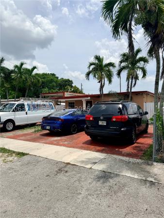 Hialeah No HOA, 142 E 45th St, Hialeah, Florida 33013, image 1