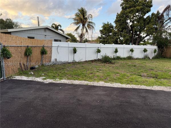 Lauderdale Villas, 1606 NW 12th Ave, Fort Lauderdale, Florida 33311, image 1