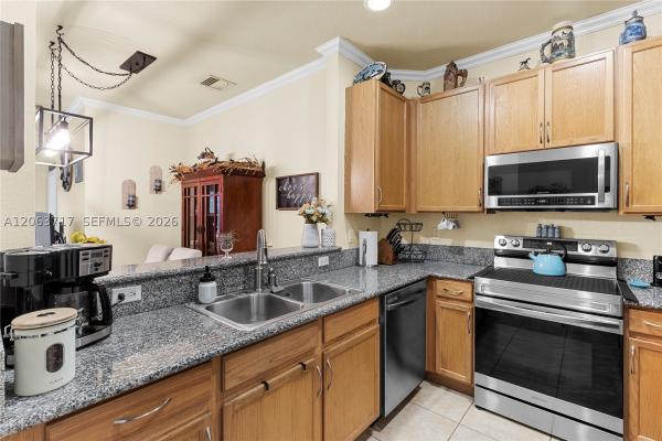 Hampton Hills, 9052 Plymouth Pl, Tamarac, Florida 33321, image 2