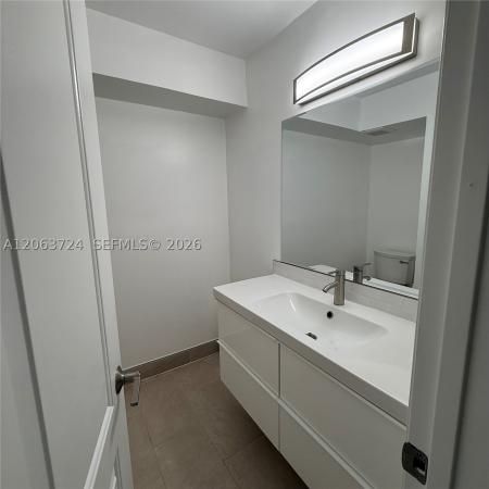10672 SW 79th Ter, Unincorporated Dade County, Florida 33173, image 3