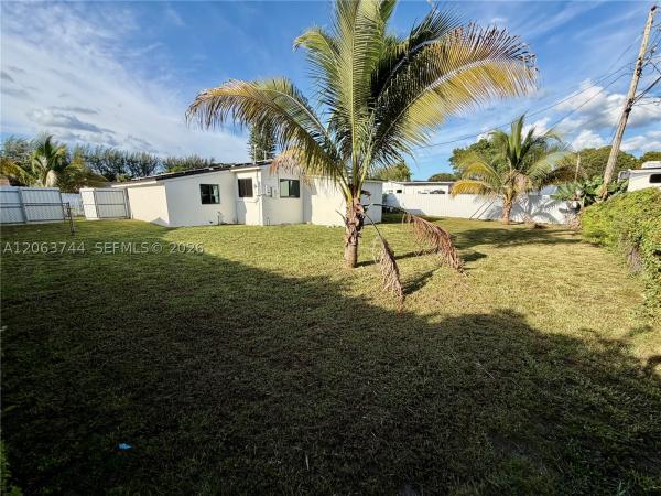 Lake Lucerne, 2310 NW 208th St, Miami Gardens, Florida 33056, image 2