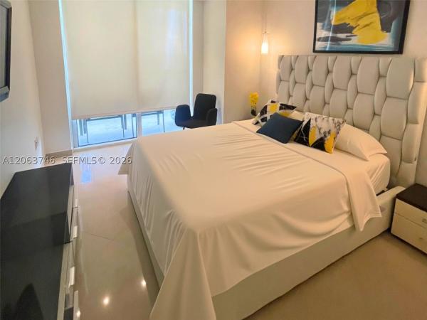 Beach Club 2, 1830 S Ocean Dr #3011, Hallandale Beach, Florida 33009, image 1