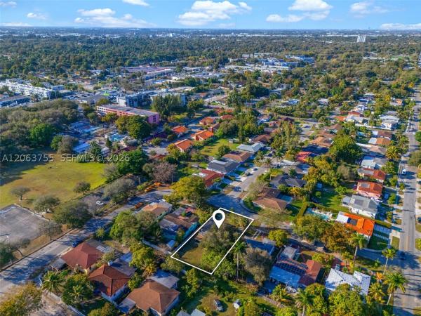 Poincianna Manor, 760 NE 147th St, North Miami, Florida 33161, image 3