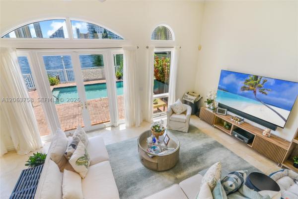 Neptune On The Bay, 3972 NE 171st St, North Miami Beach, Florida 33160, image 3