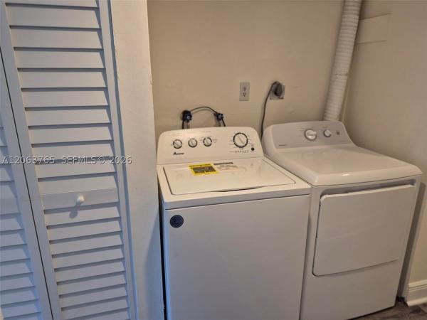 Wimbledon At Jacaranda, 214 Wimbledon Lake Dr #57, Plantation, Florida 33324, image 3