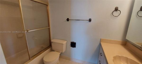 Golden Isles Lakes, 1900 Diana Dr #A3, Hallandale Beach, Florida 33009, image 1