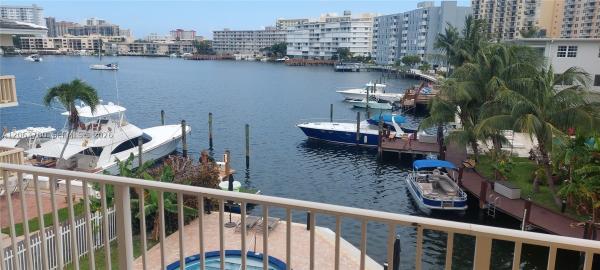 Golden Isles Lakes, 1900 Diana Dr #A3, Hallandale Beach, Florida 33009, image 3