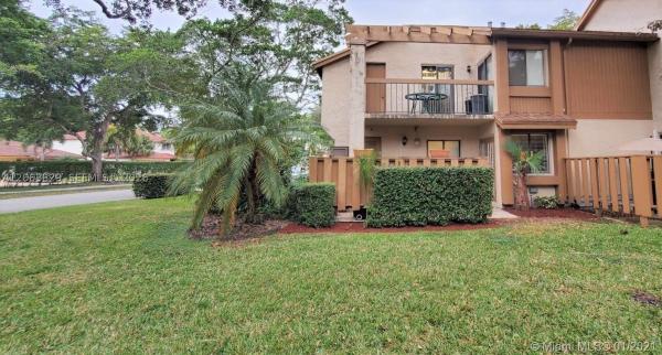 40 Wimbledon Lake Dr #216, Plantation, Florida 33324, image 1
