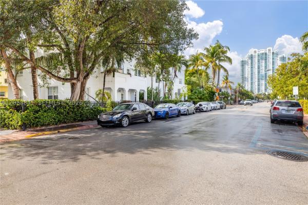 Friendly Corner, 932 7th St #932A, Miami Beach, Florida 33139, image 3