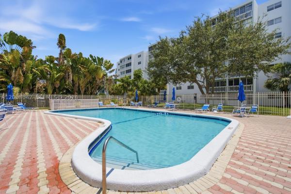 Meadowbrook Towers, 1000 NE 12th Ave #408, Hallandale Beach, Florida 33009, image 1