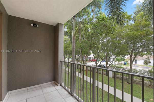 6831 SW 44th St #205, Unincorporated Dade County, Florida 33155, image 3