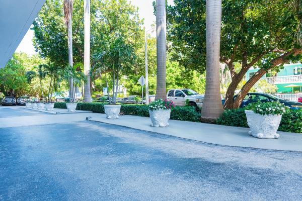 Admiral Towers, 1020 Meridian Ave #314, Miami Beach, Florida 33139, image 1