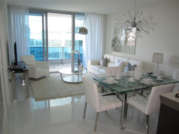 Epic Hotel & Residences, 200 Biscayne Boulevard Way #3809, Miami, Florida 33131, image 3