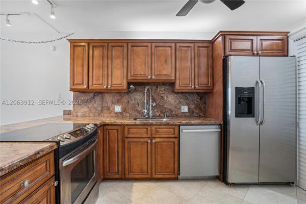 Bonavista, 3375 N Country Club Dr #1605, Aventura, Florida 33180, image 2