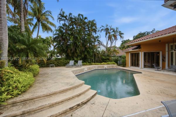 Tequesta At Country Isles, 1028 Creekford Dr, Weston, Florida 33326, image 1