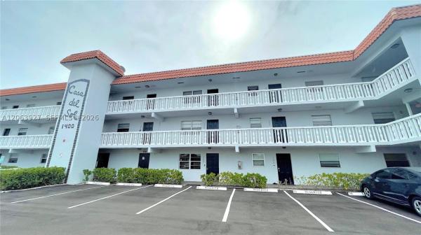 Casa Del Sol, 1400 NE 57th St #308, Fort Lauderdale, Florida 33334, image 3