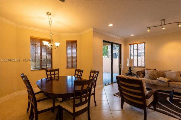 2703 Center Court Dr #1-14, Weston, Florida 33332, image 1