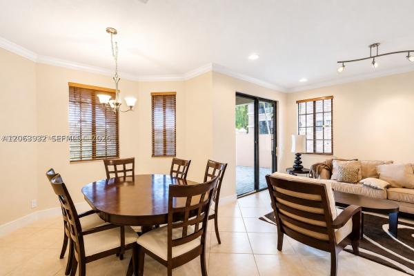 2703 Center Court Dr #1-14, Weston, Florida 33332, image 1