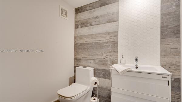 Country Club Village, 16325 Golf Club Rd #101, Weston, Florida 33326, image 2