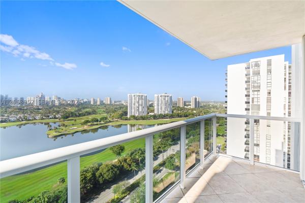 Eldorado Towers, 3675 N Country Club Dr #2208, Aventura, Florida 33180, image 2