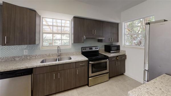 Glendale Manor, 490 NW 90th St #., El Portal, Florida 33150, image 3