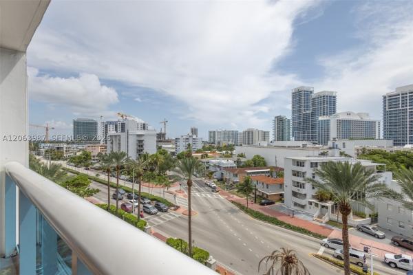 Aquasol, 6770 Indian Creek Dr #7-B, Miami Beach, Florida 33141, image 1