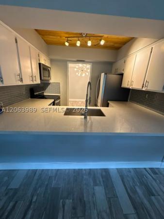 Sunwood, 2020 NE 33rd St, Lighthouse Point, Florida 33064, image 1
