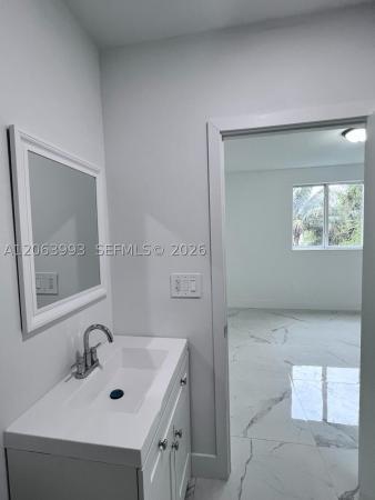 2100 NW 102nd St #1, Unincorporated Dade County, Florida 33147, image 2