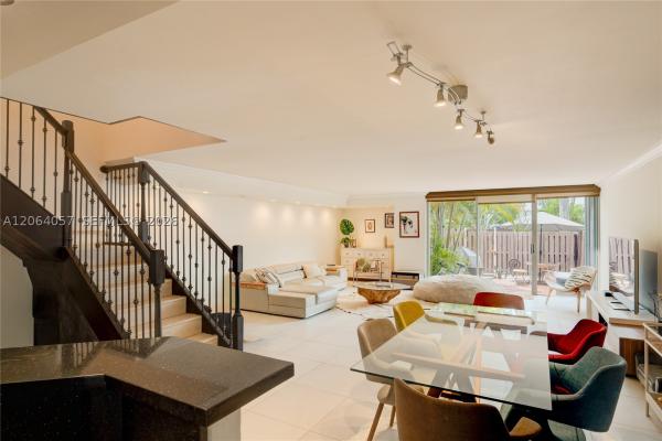 Venetian Park, 2307 NE 7th St #40, Hallandale Beach, Florida 33009, image 1