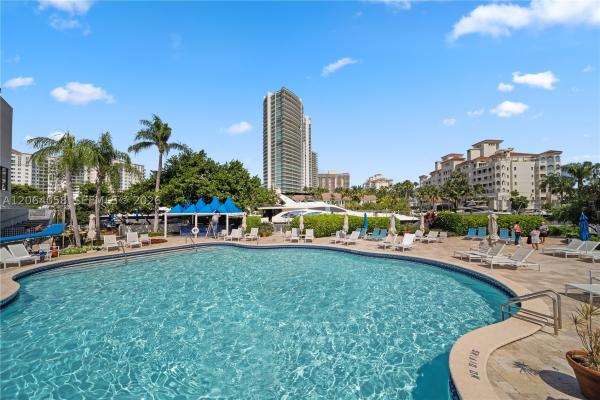 Turnberry Isle North, 19707 Turnberry Way #6K, Aventura, Florida 33180, image 2