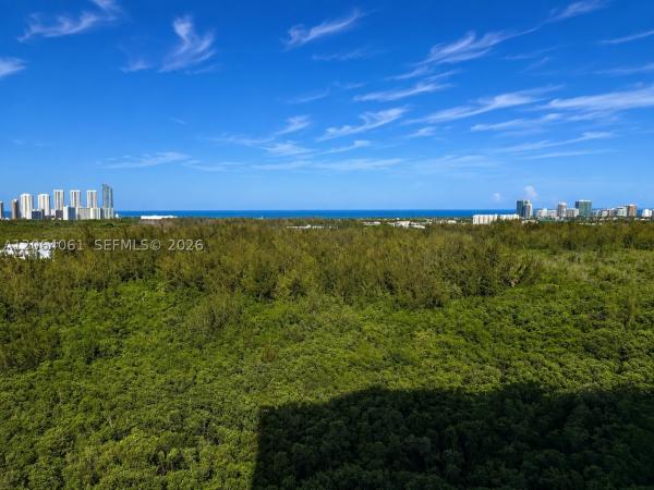 One Fifty One At Biscayne, 14951 Royal Oaks Ln #1501, North Miami, Florida 33181, image 1