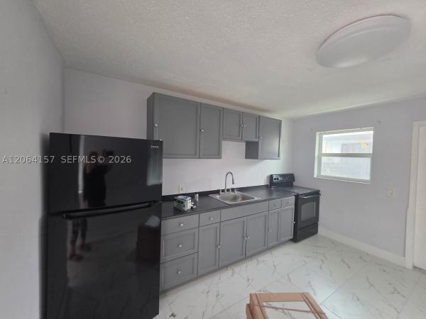 3177 NW 29th St #A, Unincorporated Dade County, Florida 33142, image 3