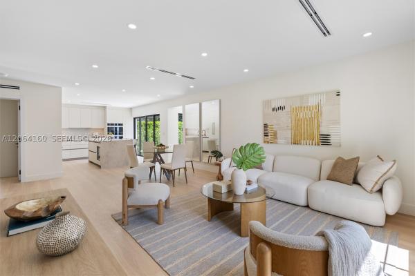 Coconut Grove, 118 Sarto Ave, Coral Gables, Florida 33134, image 2